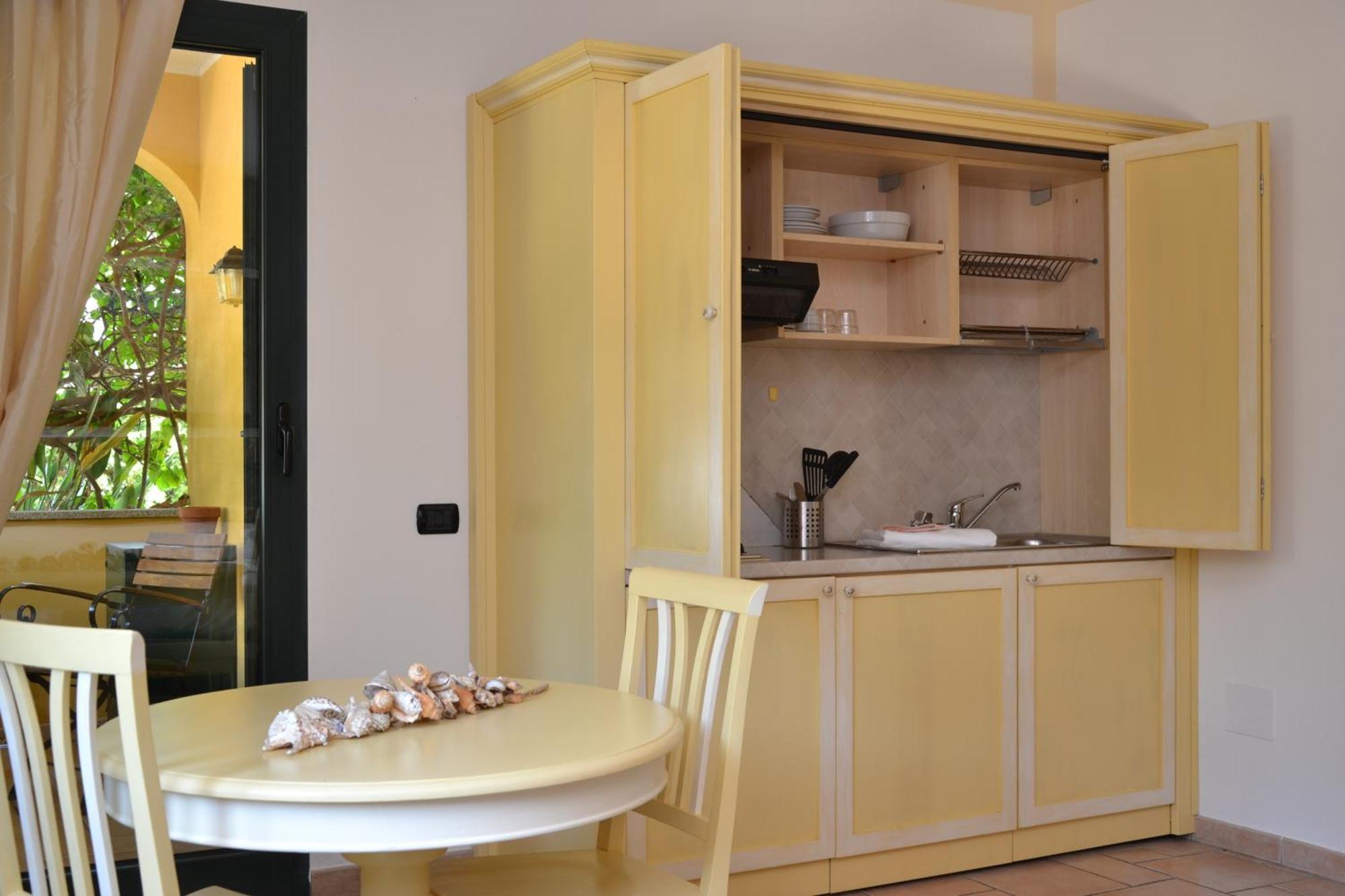 Hotel Villa Del Parco La Maddalena  Habitación foto